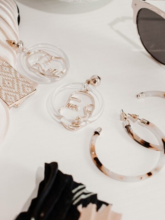 Spring Style Upgraded How to Elevate Everyday Outfits with Accessories - the daily her - fashion tips